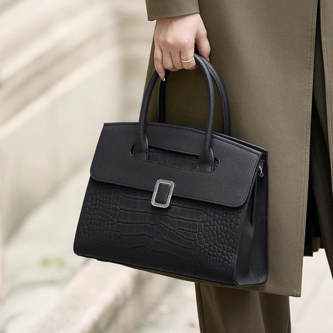 RADIANT LUXE | Handbag