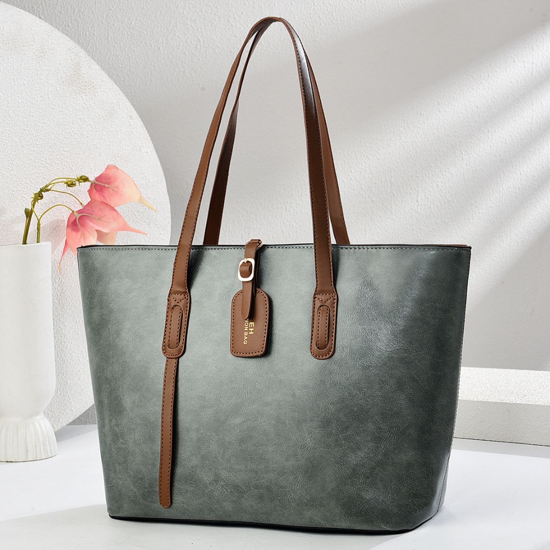REFINED WHISPER | Handbag