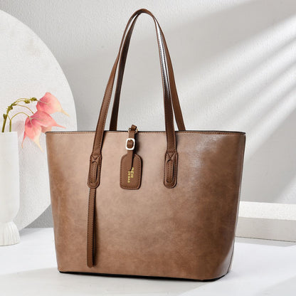 REFINED WHISPER | Handbag