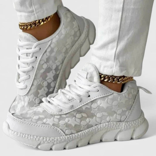 AUDREY | Lace Detail Chic Sneakers